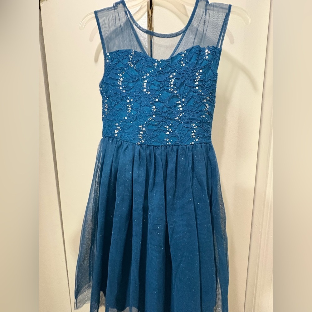 Blue Sleeveless Kids Dress​ - Picture 2 of 3
